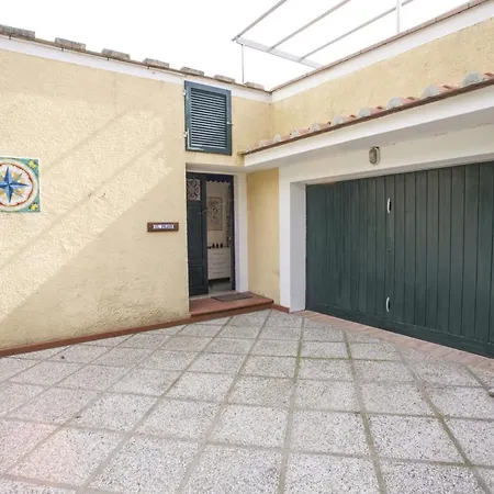 Il Prado - Goelba Apartmán *
