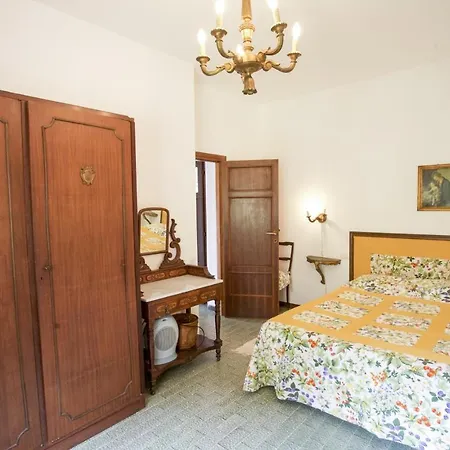 Il Prado - Goelba Apartment